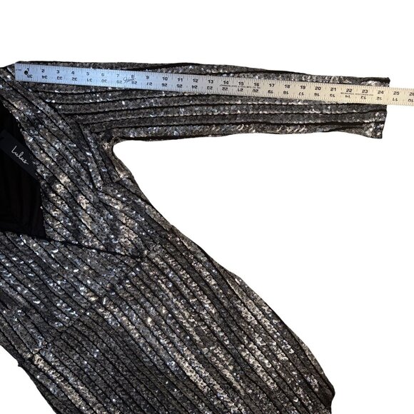Silver Sequin Long Sleeve Mini Dress With Deep V-Neck Wrap Design & Stretch Wais - Picture 7 of 12